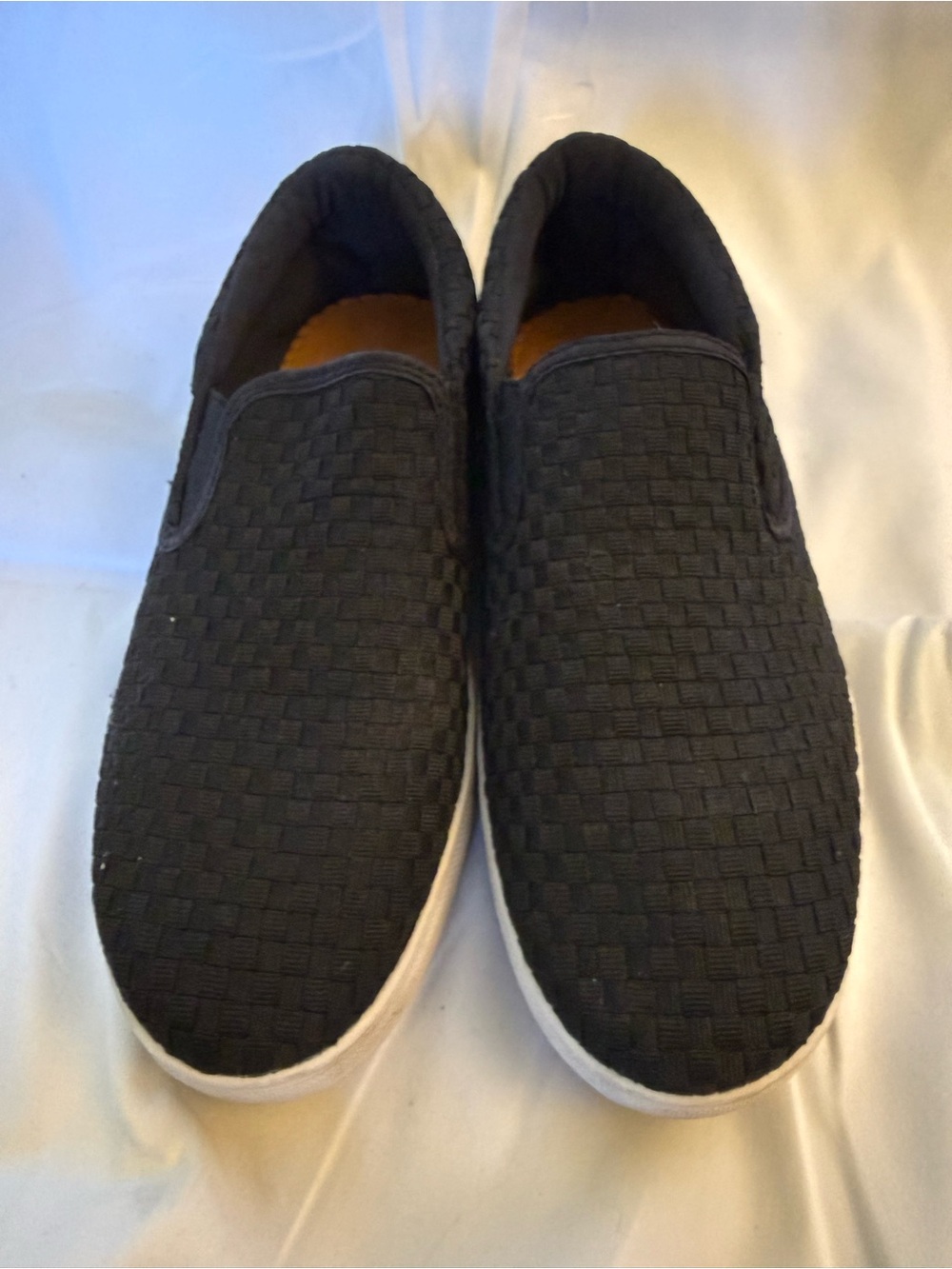 bernie mev. Black Woven Slip-On Sneakers